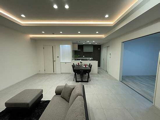 【居間・リビング】