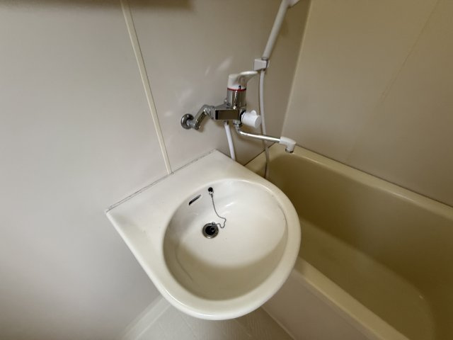 サンパレス２１刀根山の洗面所