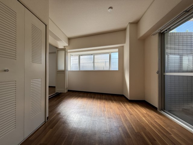 サンパレス２１刀根山の居間・リビング