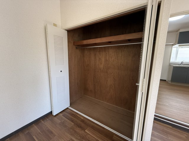 サンパレス２１刀根山の収納