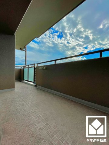 ファミールハイツ京都伏見ステージ２のバルコニー