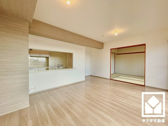 ファミールハイツ京都伏見ステージ２の居間・リビング