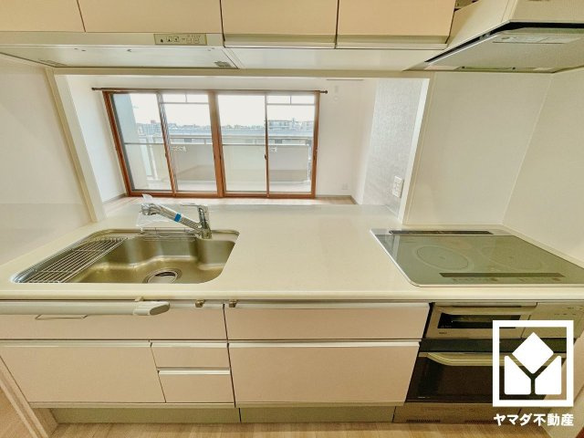 ファミールハイツ京都伏見ステージ２のキッチン