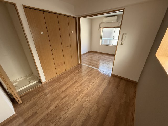 ジェーコーポの居間・リビング