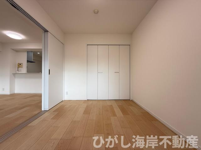 クリオ平塚龍城ケ丘壱番館の内装|新規リフォーム完了！　6帖　洋室