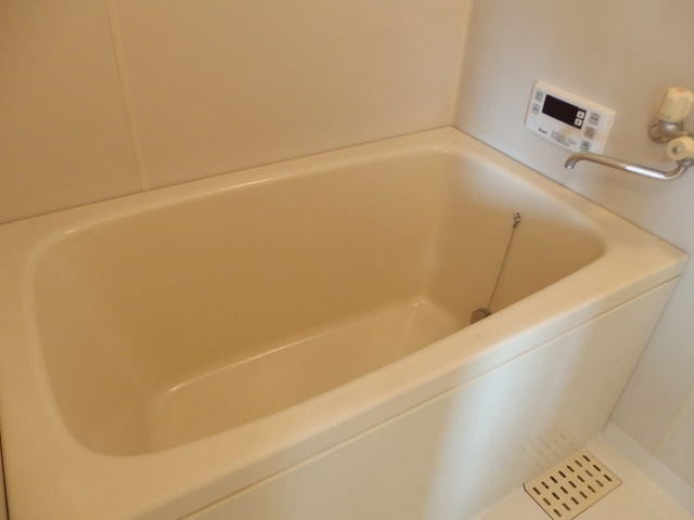 グランパスＢの浴室