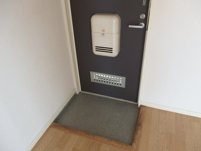 グランパスＢの玄関