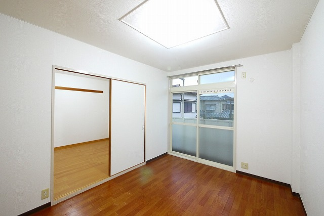 レジデンス桜池の洋室|スタンダードな洋室です