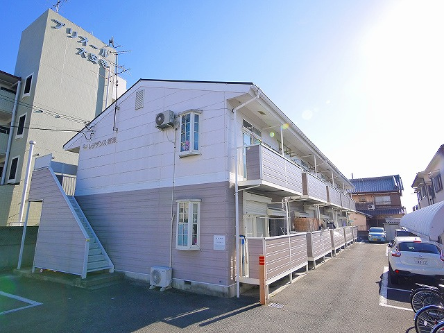 レジデンス桜池の外観|キレイな外観です。