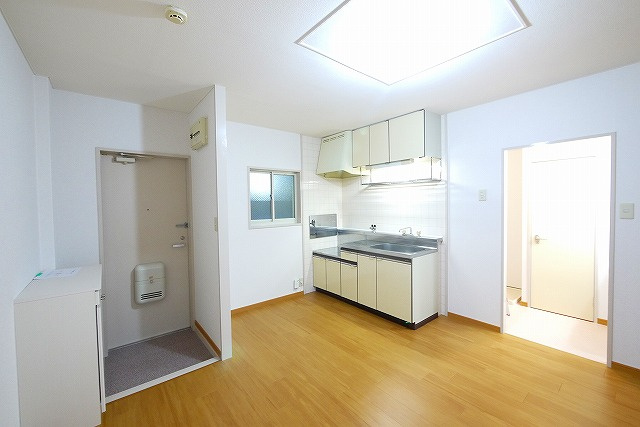 レジデンス桜池の居間・リビング|使いやすいリビングです