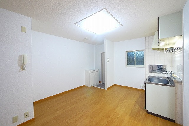 レジデンス桜池の居間・リビング|おしゃれな居間です