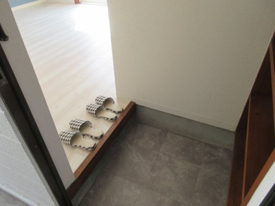 【玄関】 | コーポホワイト名草