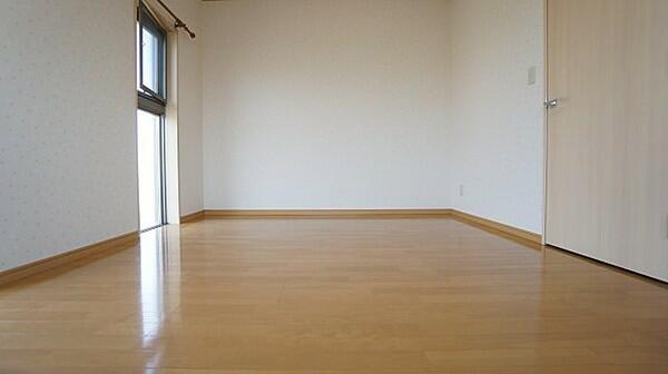 川崎市多摩区宿河原６丁目の賃貸マンションの寝室