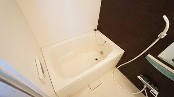 川崎市多摩区宿河原６丁目の賃貸マンションの浴室