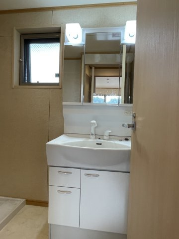 川崎市多摩区宿河原６丁目の賃貸マンションの洗面所