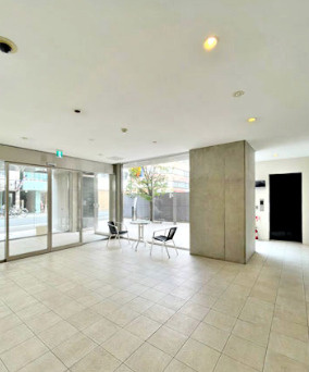 フローライト南森町のロビー