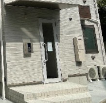 COZY鎌倉のエントランス