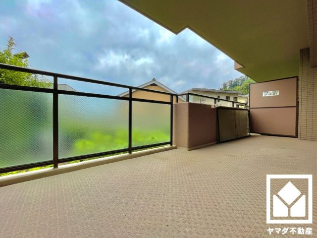 朝日プラザ石清水のバルコニー