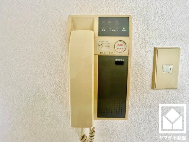 朝日プラザ石清水の防犯設備