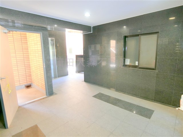 グリーンヒル平和島のエントランス|エントランス