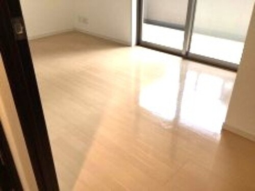 ライオンズヴィラッジオ玉川学園フォレストレジデンスの居間・リビング|洋室約6.5畳