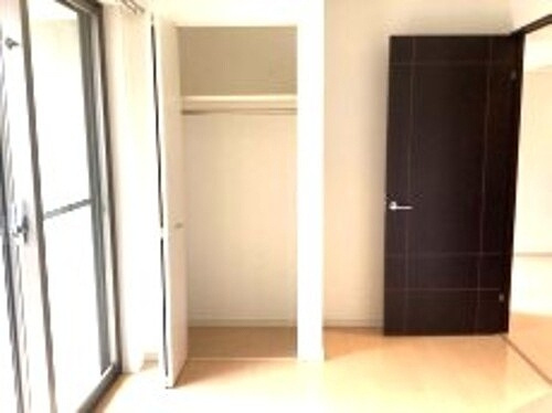 ライオンズヴィラッジオ玉川学園フォレストレジデンスの収納|クロゼット（洋室約6.5畳）