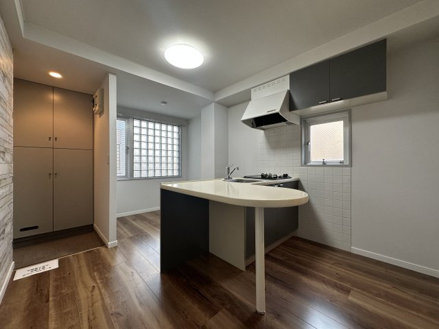 川崎市多摩区中野島３丁目の賃貸マンションの居間・リビング