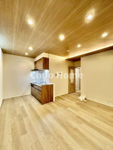 葛飾区東四つ木1丁目中古住宅の居間・リビング|居間リビング