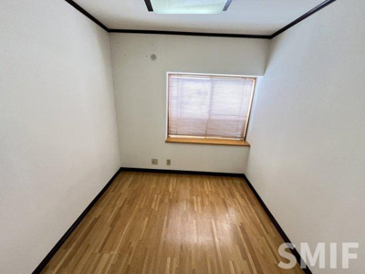 【居間・リビング】 | 岡松貸家