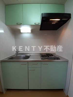 【キッチン】 | プレジール　シナガワ | コンパクトなキッチンで掃除もラクラク