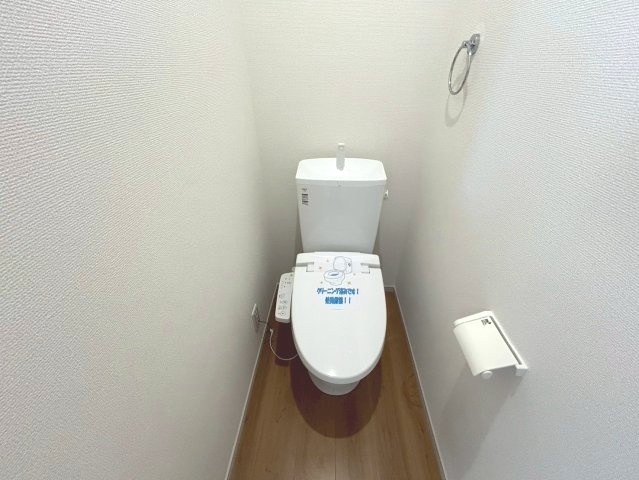 京都市西京区大原野上里紅葉町のトイレ|各階にトイレを完備。家族みんなが快適に使えます！