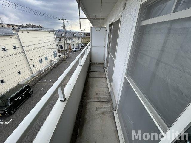 モアフェミンのバルコニー