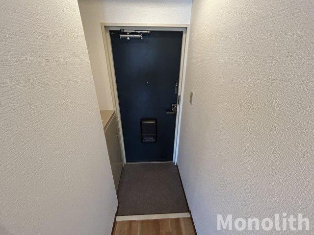 モアフェミンの玄関