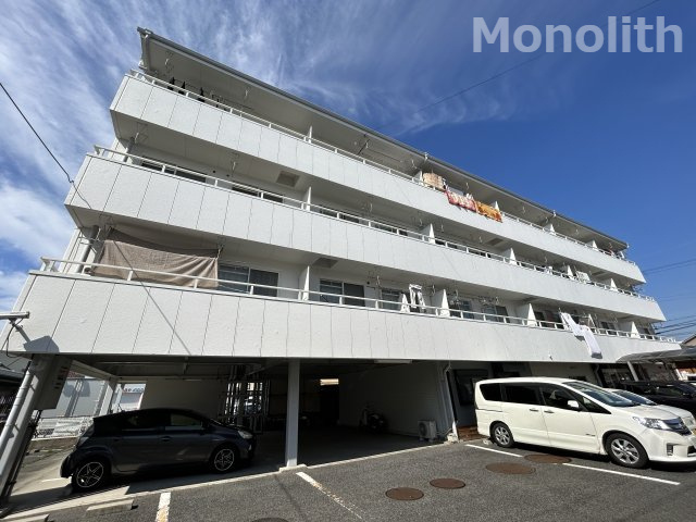 モアフェミンの外観