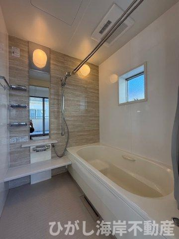 茅ヶ崎市菱沼1丁目　中古戸建の浴室|新規リフォーム完了！　浴室乾燥機付きユニットバス