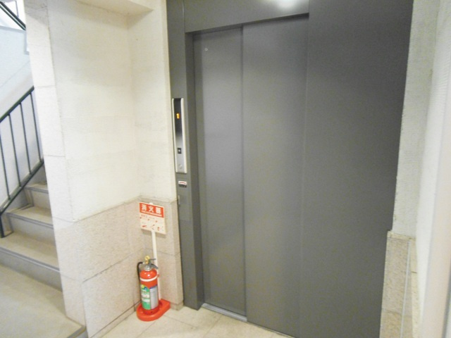 ART赤羽のその他共用部分|エレベーター完備で便利！