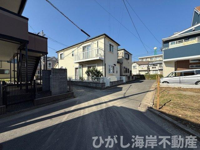 茅ヶ崎市円蔵2丁目　売地　全2区画の前面道路含む現地写真|現地外観