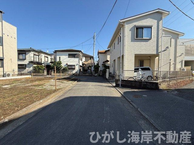 茅ヶ崎市円蔵2丁目　売地　全2区画の前面道路含む現地写真|現地外観