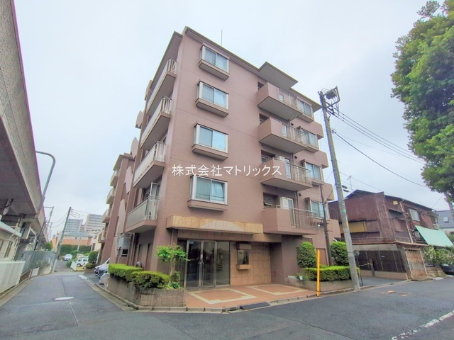 練馬区貫井1丁目　三方角部屋　家具エアコン付　新規フルリノベーションの外観