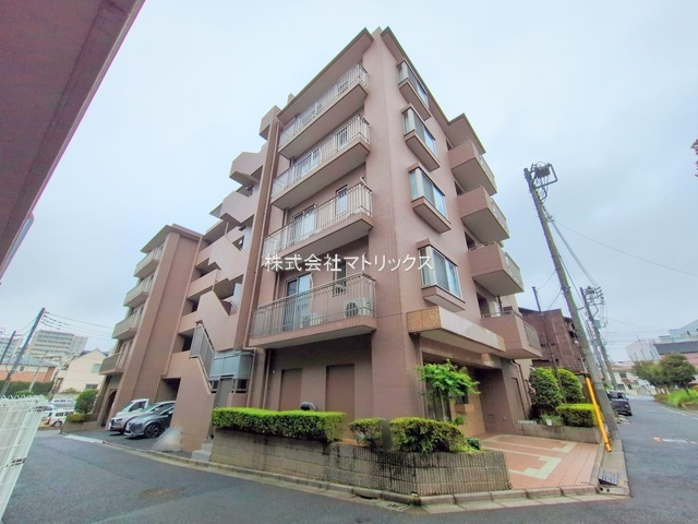 練馬区貫井1丁目　三方角部屋　家具エアコン付　新規フルリノベーションの外観