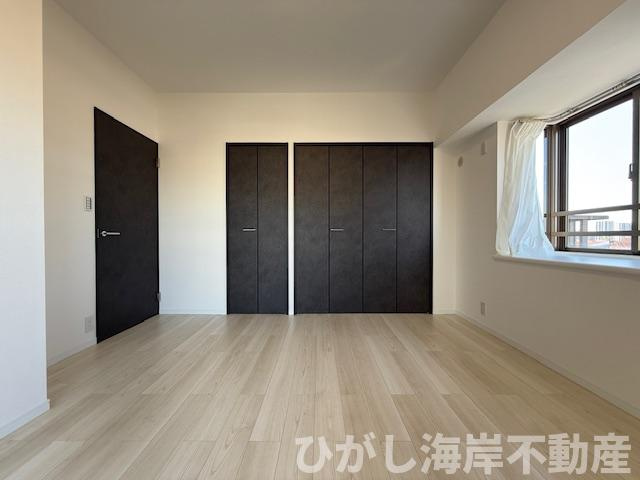 第1ハイツ茅ヶ崎の内装|新規リフォーム完了！　7.7帖　洋室