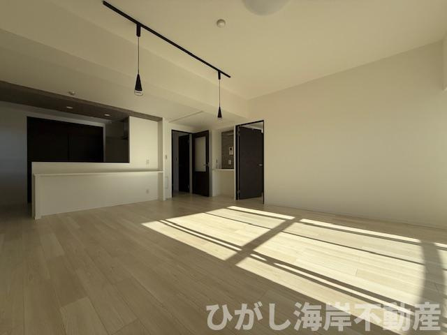 第1ハイツ茅ヶ崎のダイニング|新規リフォーム完了！　21.5帖　LDK