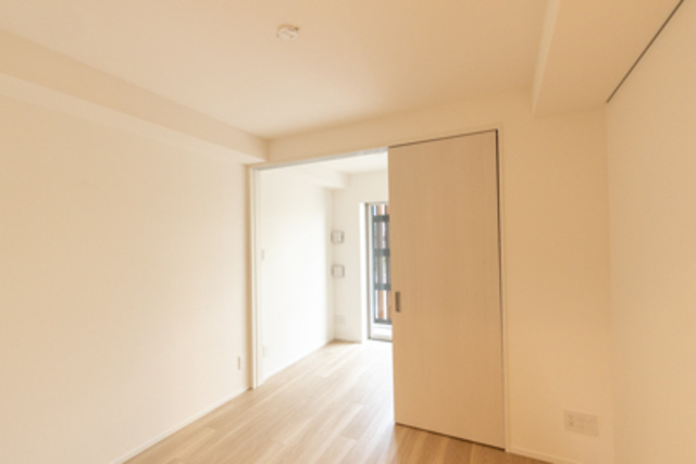 シルク　パークレーンの居間・リビング|※写真は同タイプ住戸です。