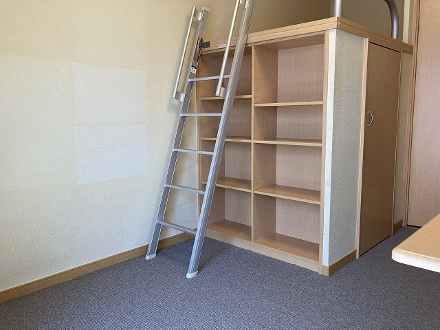 レオパレス片倉大丸の居間・リビング