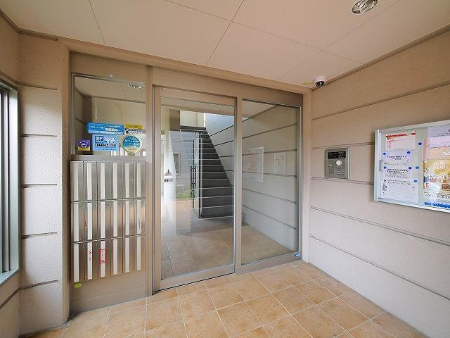 グレンツェントＹ・Ｎのセキュリティ|ゆとりのあるエントランスです