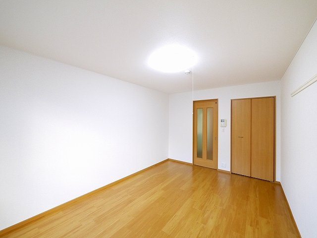 グレンツェントＹ・Ｎの寝室|ゆとりの広さです