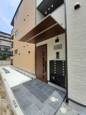 グラン　シーズン２のエントランス|エントランスです