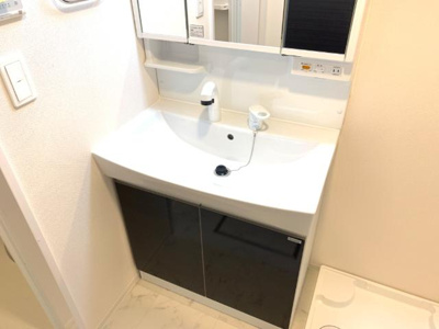 【洗面所】 | キルシュブリューテ | 洗髪洗面化粧台（イメージ）