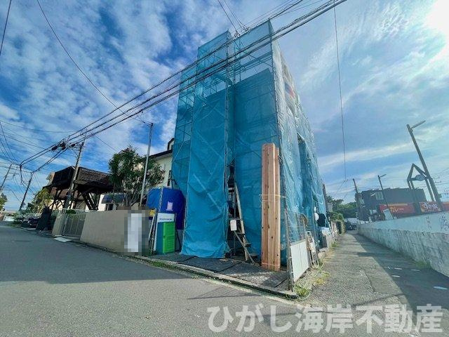 藤沢市辻堂東海岸1丁目　新築戸建の外観|8月9日撮影　建築中　現地外観