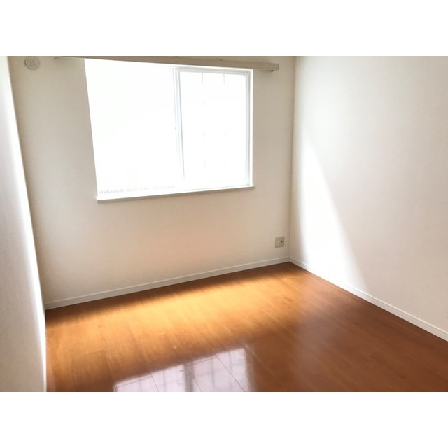 サンローラ・オオヒラの居間・リビング